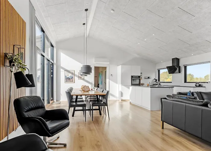 Дом отдыха 4 Bedroom Cozy In